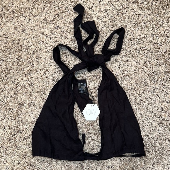 OW Intimates Crete linen-blend halter top//medium//Black - Picture 2 of 6